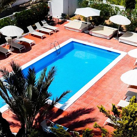 Typic Sandic Apartments Es Cana 外观 照片