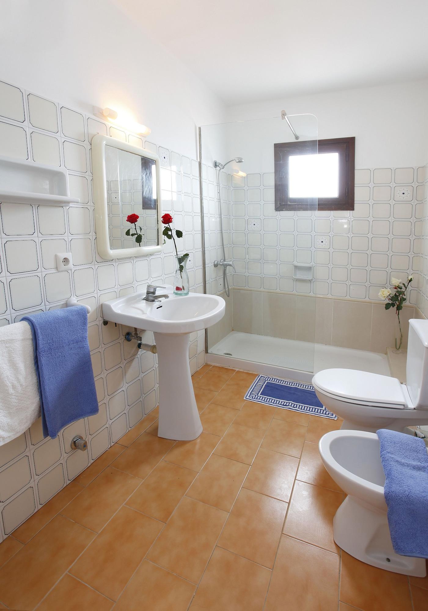 Typic Sandic Apartments Es Cana 外观 照片