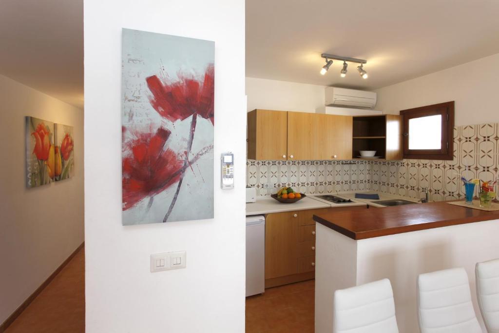 Typic Sandic Apartments Es Cana 外观 照片